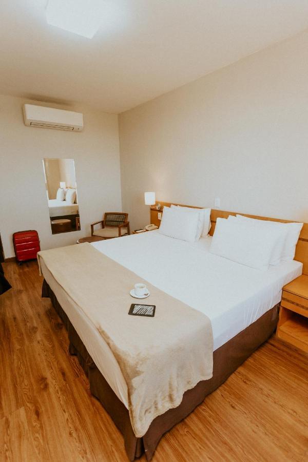 Vitoria Praia Hotel Eksteriør billede